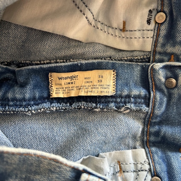 Vintage Wrangler Jeans 28x33 - Picture 3 of 6